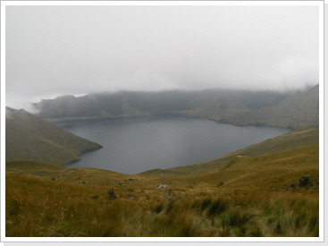 vista de la Laguna Grande durante la subida al Fuya Fuya